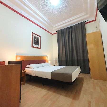 Midis - Local Accommodation Lissabon Buitenkant foto