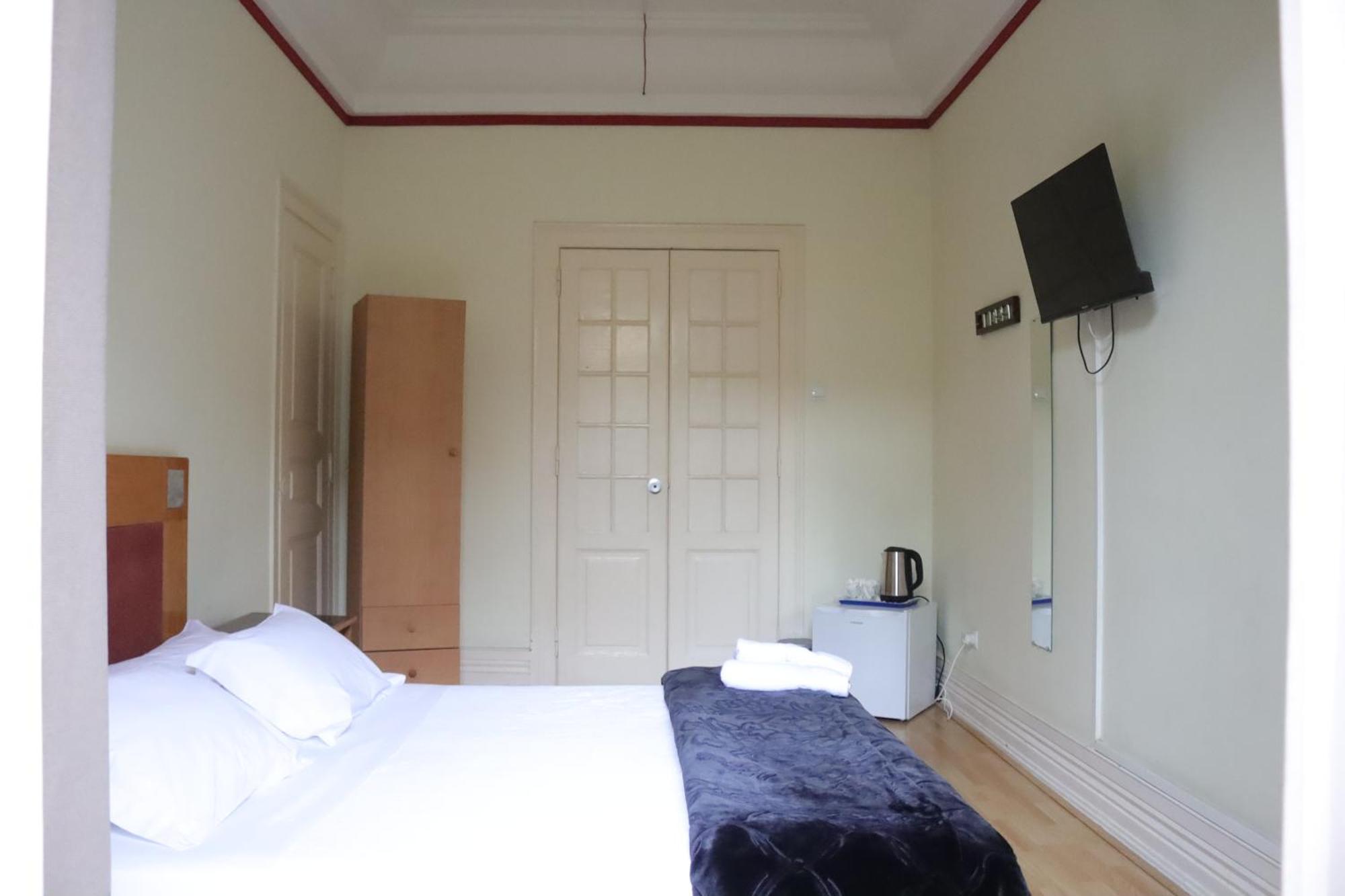 Midis - Local Accommodation Lissabon Buitenkant foto