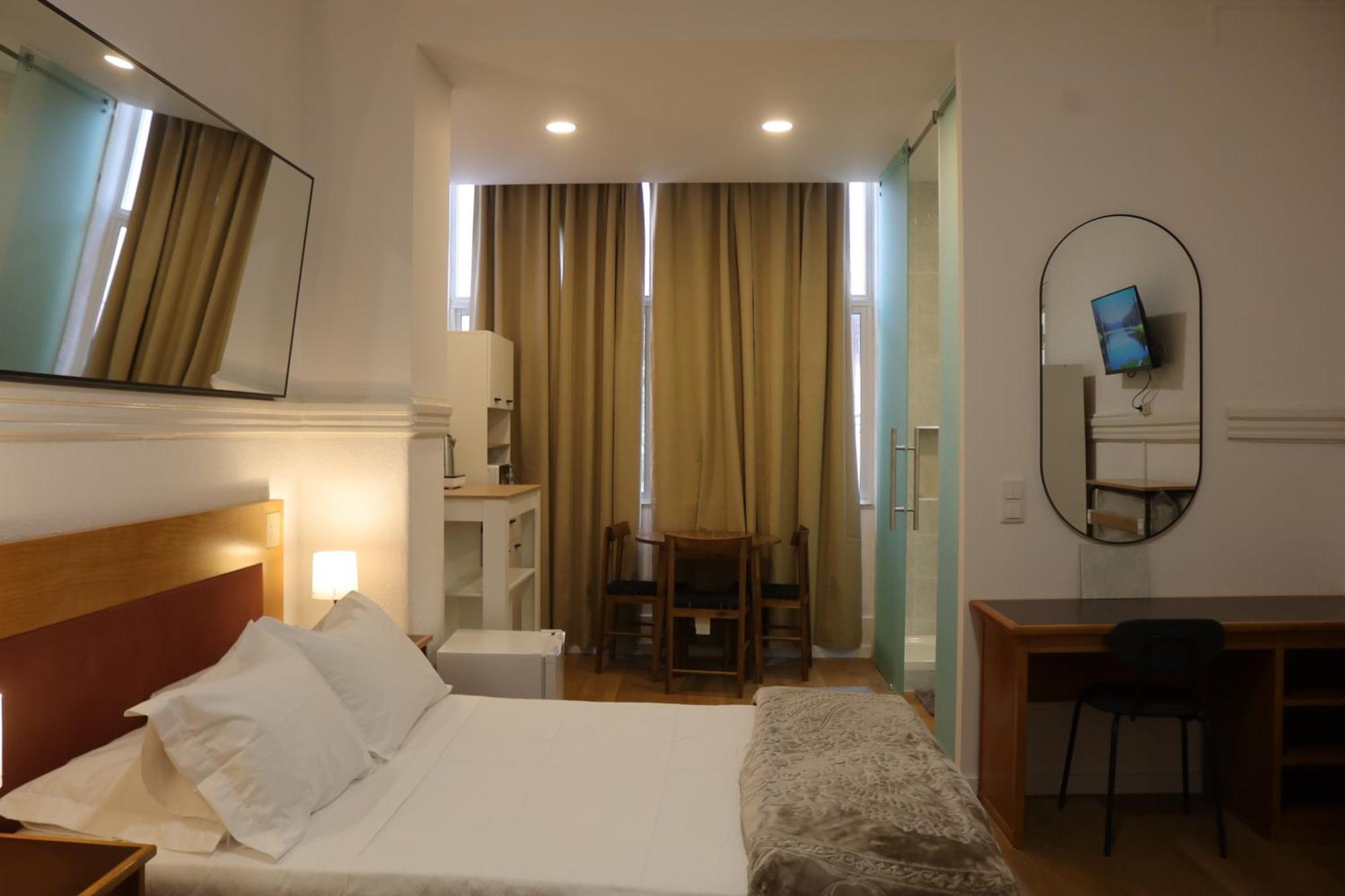 Midis - Local Accommodation Lissabon Buitenkant foto
