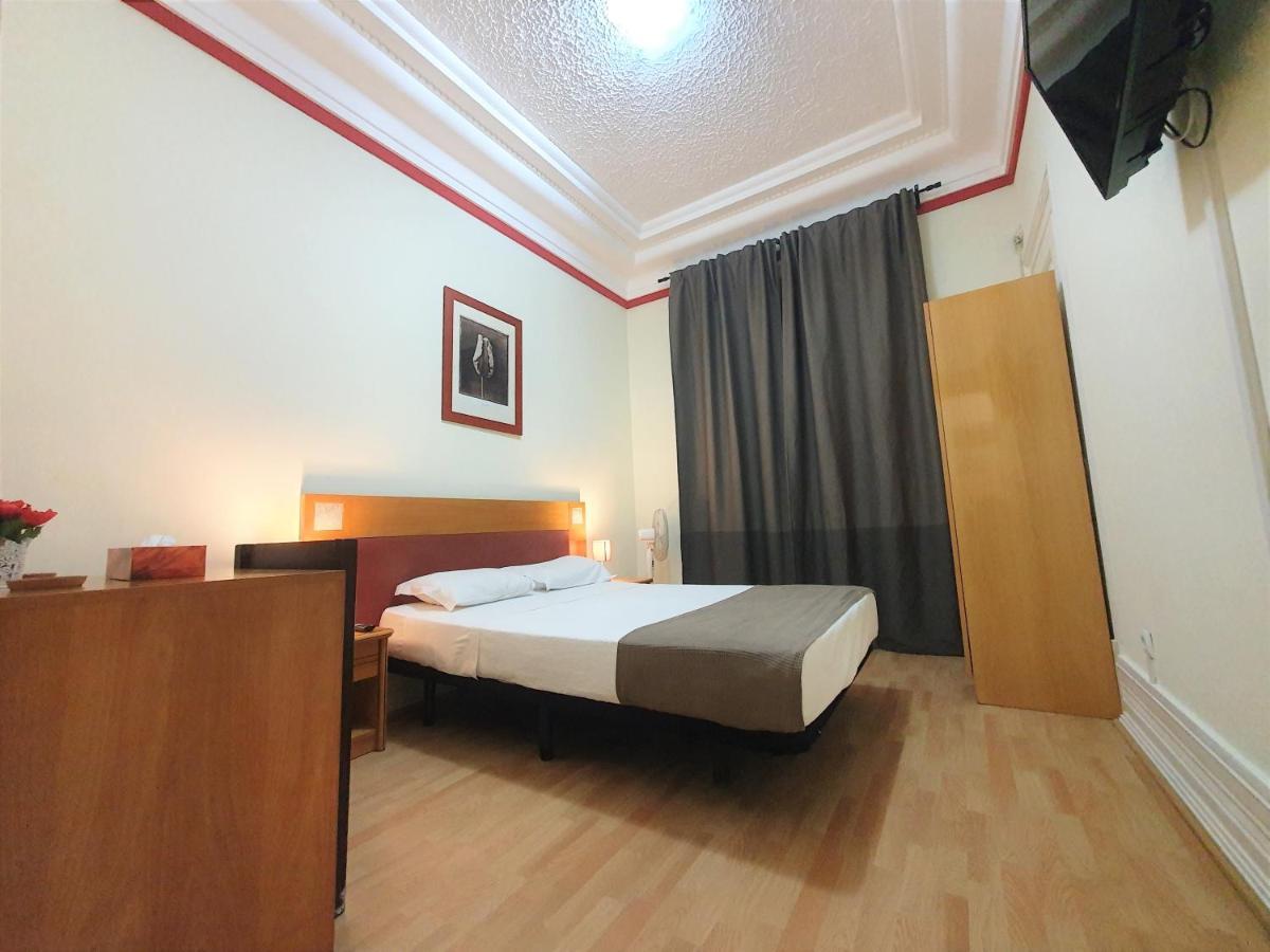 Midis - Local Accommodation Lissabon Buitenkant foto