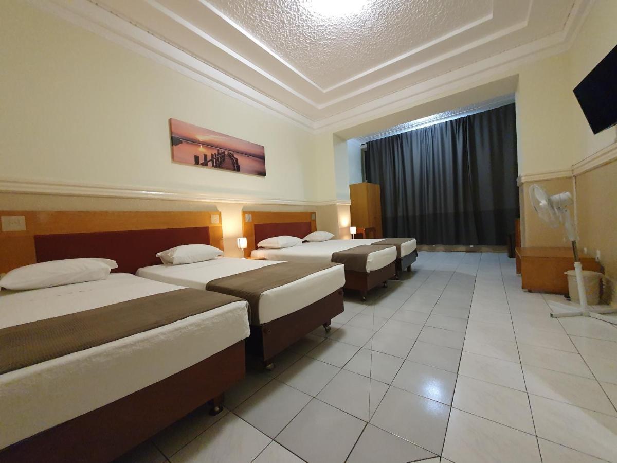 Midis - Local Accommodation Lissabon Buitenkant foto
